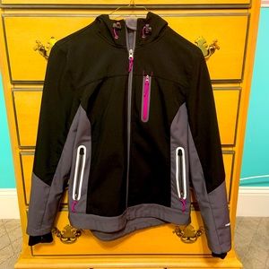 Water resistant jacket size XS